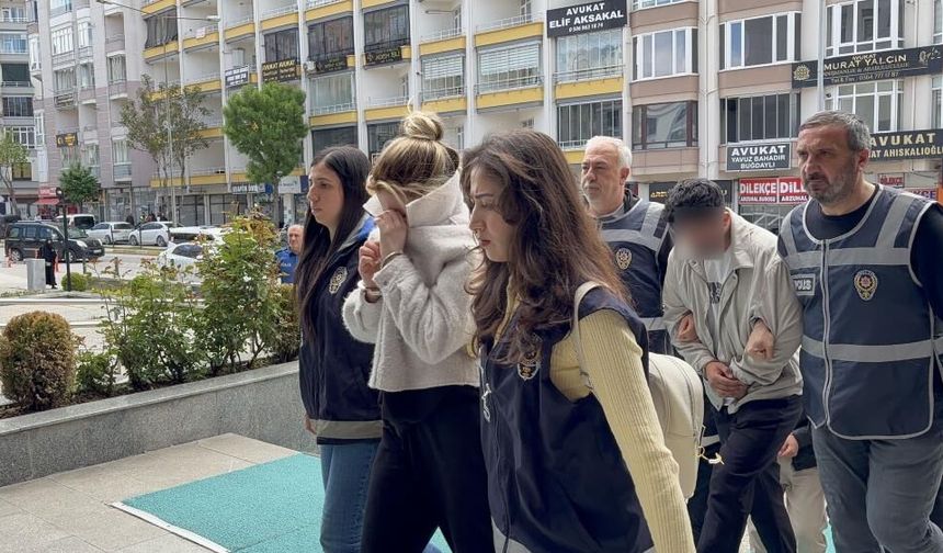 Müşterilerinin adına kredi çeken güzellik salonu şebekesi çökertildi