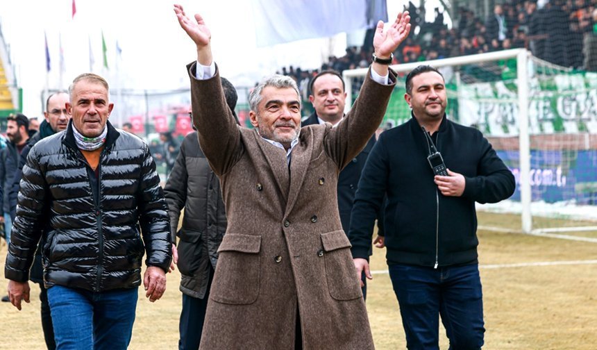 Amatör'den alıp 1.Lig'e kadar çıkarmıştı! Takımı bırakıyor