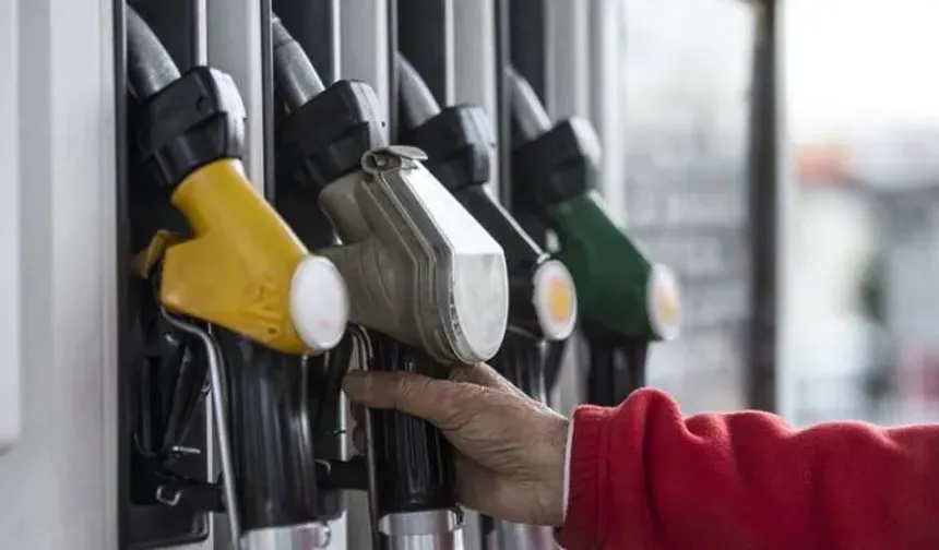 Benzin ve motorine büyük indirim geliyor