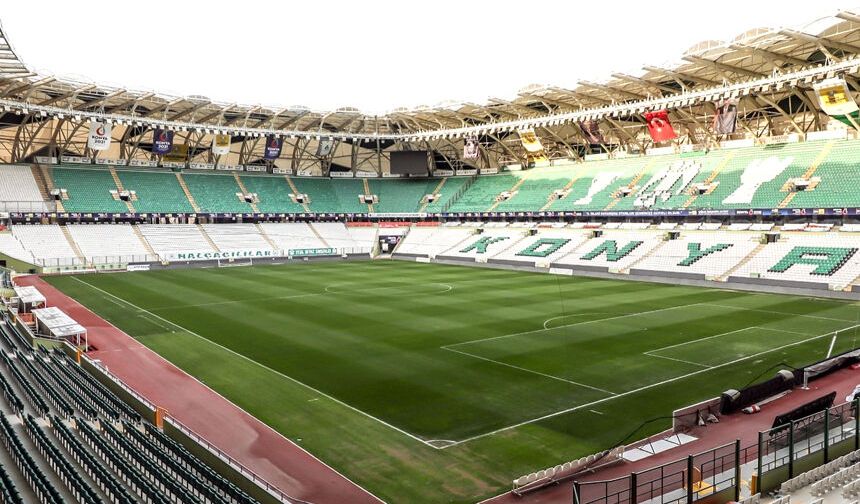 Maraton tribünü Çorum FK’nın