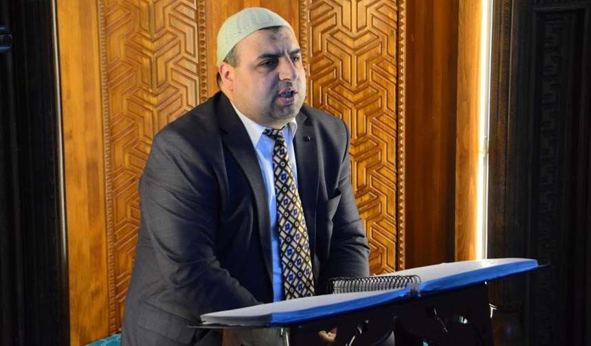 Çocukluk hayalini gerçeğe dönüştüren görme engelli müezzin