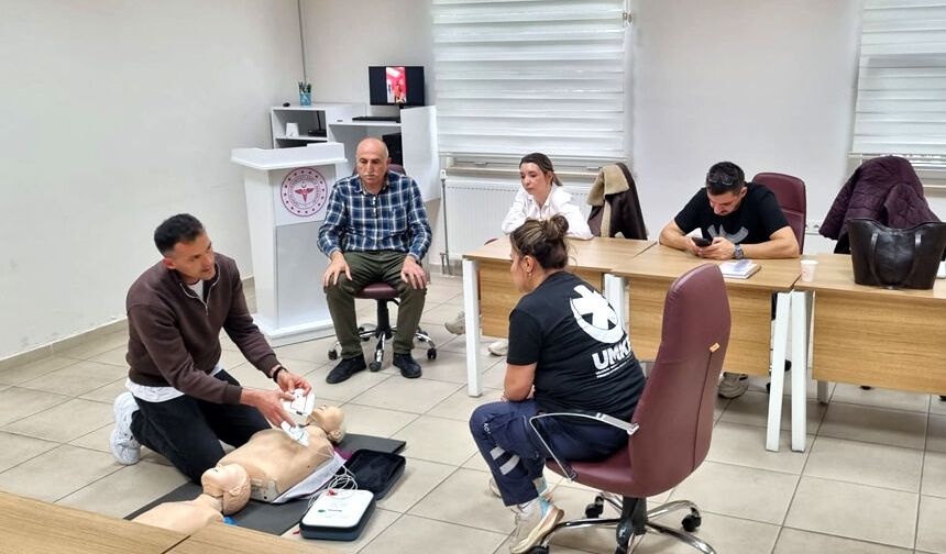 Hayat kurtaran müdahale teknikleri anlatıldı
