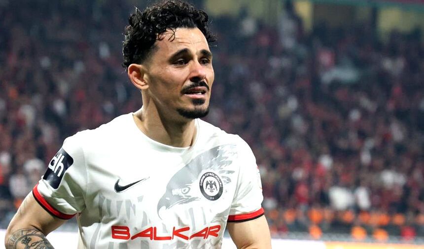 'Kariyerimin en önemli başarılarından birini yaşadım'