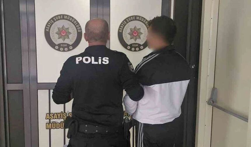 Polis aranan  3 şahsı yakaladı