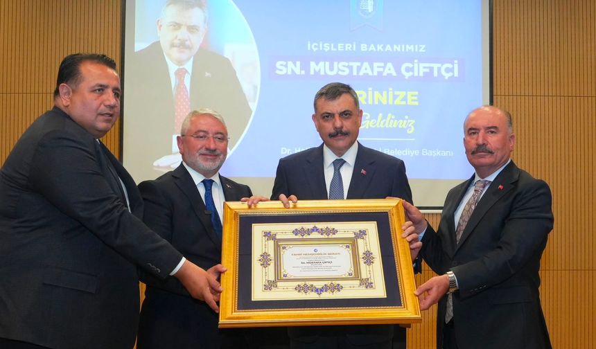 Gönüllerdeki hemşehrilik resmiyet kazandı