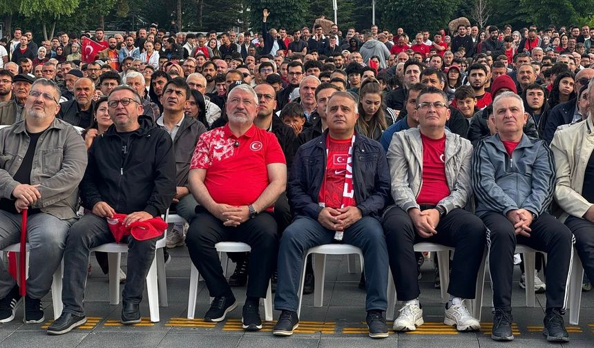 Çorum'da milli maç heyecanı