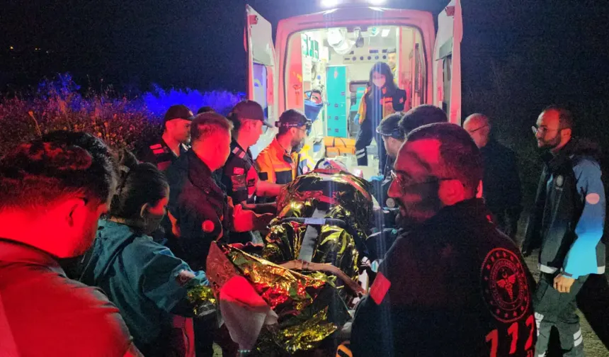 Paraşütü dolandı, dere yatağına düştü