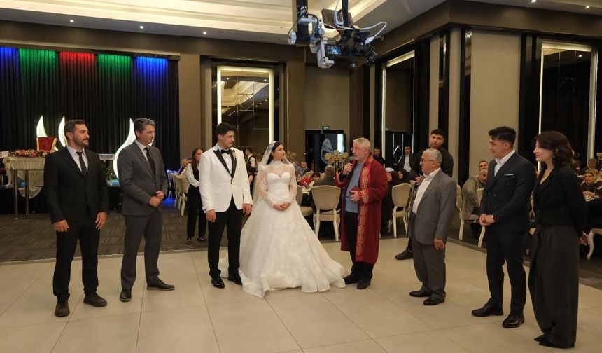 Seyrek ve Pençe ailelerinin mutlu günü