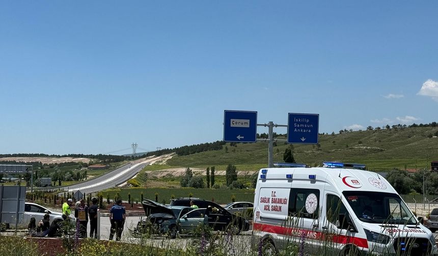 Bu kavşağa acil düzenleme şart!