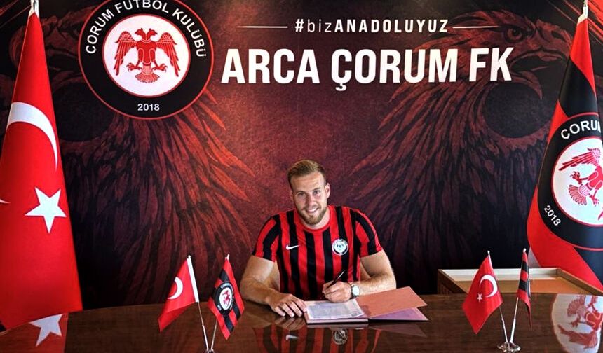 Dünyaca ünlü gazeteci Çorum FK'nın transferini böyle duyurdu