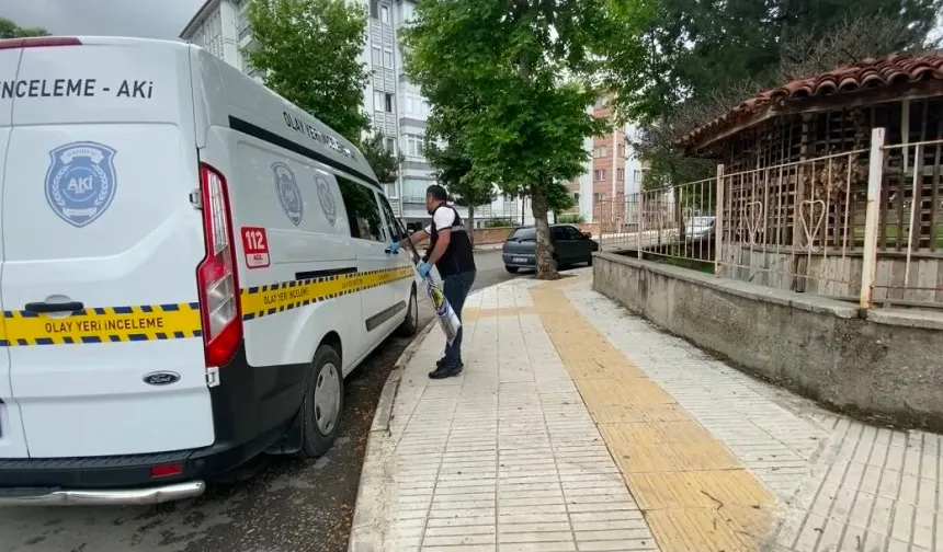 Apartman bahçesinde tüfek bulundu!