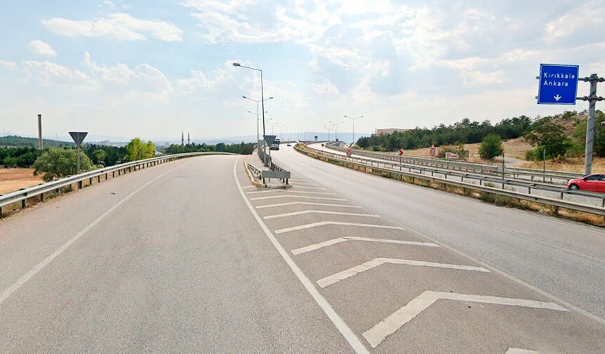 Sürücülerden çağrı: Bu kavşağa düzenleme şart