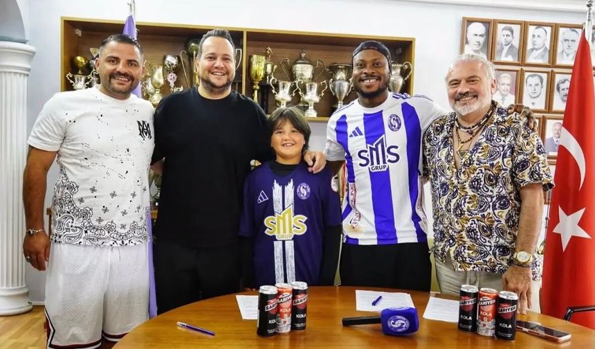 Eze 1.Lig ekibine imza attı