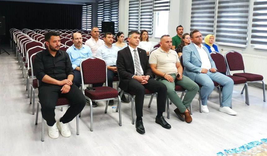 Özel okul müdürleriyle değerlendirme toplantısı