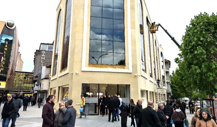 Ahlatcı'nın 3 şirketi borsada en çok fazla işlem yapan kurumlar arasında