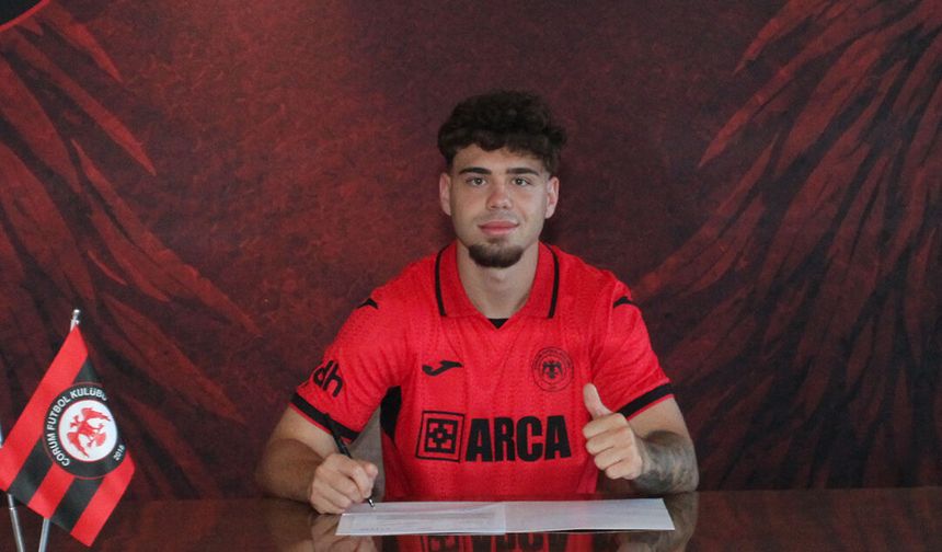 Çorum FK Rumen futbolcuyu kadrosuna kattı