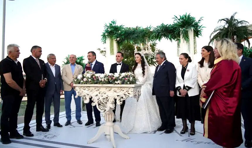 Çorum'a yeni atanan kaymakam o isimle dünyaevine girdi