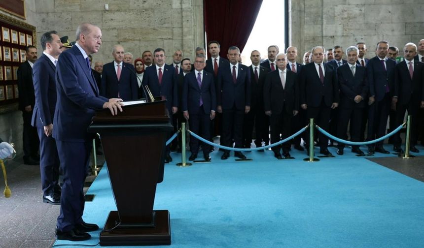 Erdoğan ve devlet erkanı Anıtkabir'de! Atatürk'ün huzurunda Netanyahu'ya mesaj