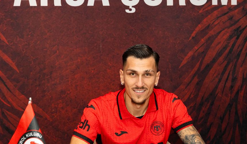 Yunan kanat Çorum FK'da