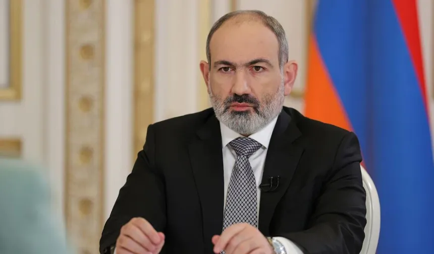 Paşinyan istifa etti