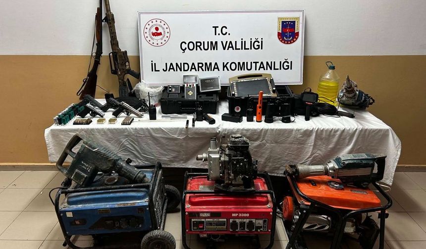 5 defineci tutuklandı