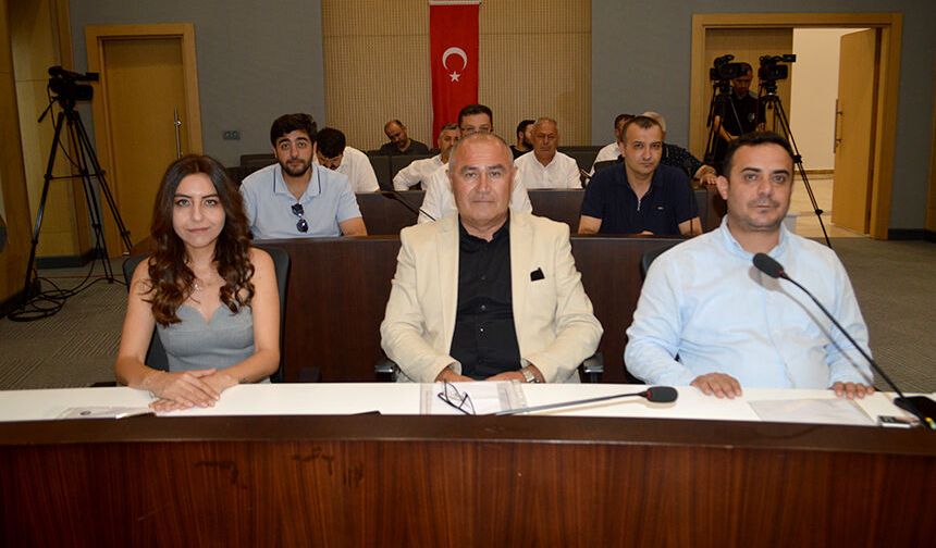 Belediye Meclisinde YENİ Parti grubu kuruldu