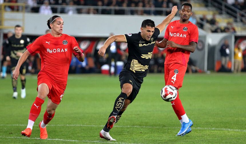 Çorum FK'dan sonra futbola veda etti