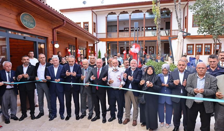 80 milyonluk İkiz Konak hizmete açıldı