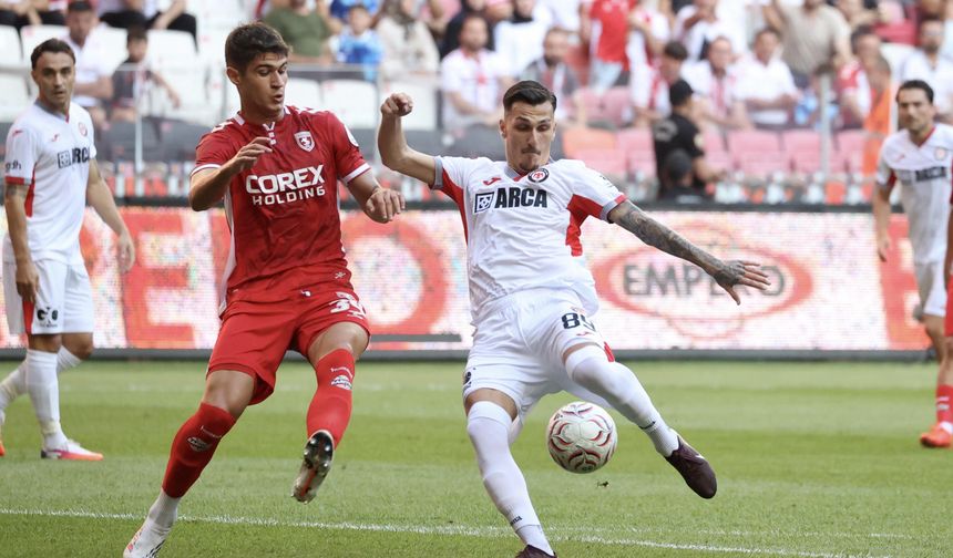 Çorum FK Karadeniz'de coştu
