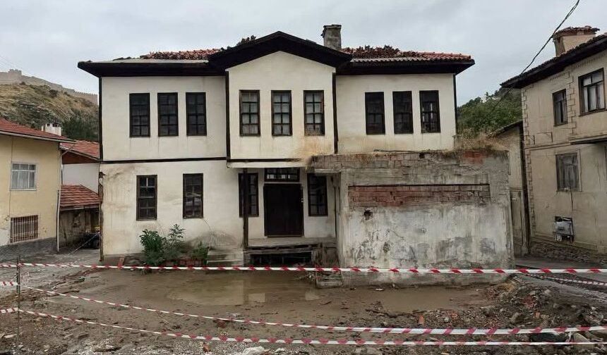 Fazlalar Konağı’nda restorasyon çalışmaları başladı
