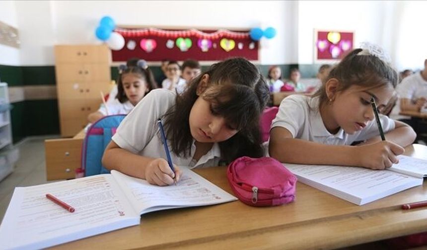 Yeni eğitim-öğretim yılı Pazartesi günü başlıyor