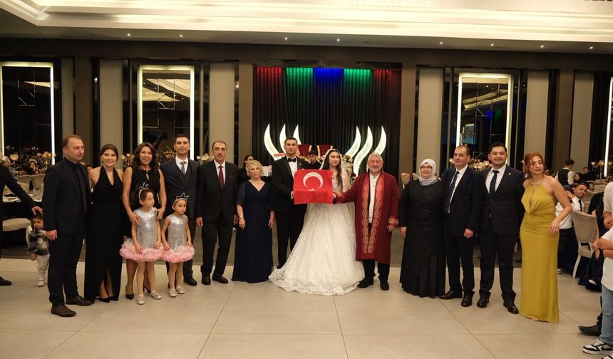 Yılmaz ile Kaya ailelerinin mutlu günü