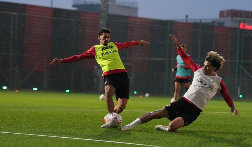 Çorum FK Erzurum'a hazırlanıyor