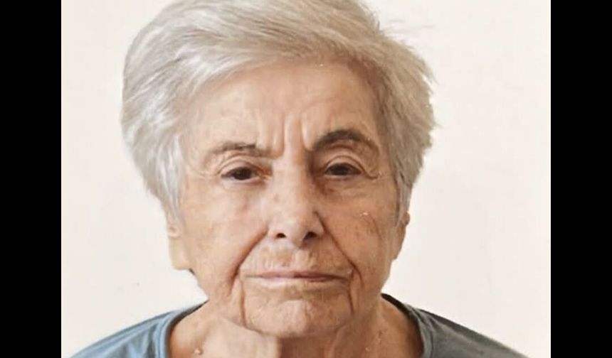 Günay Çimen annesini kaybetti
